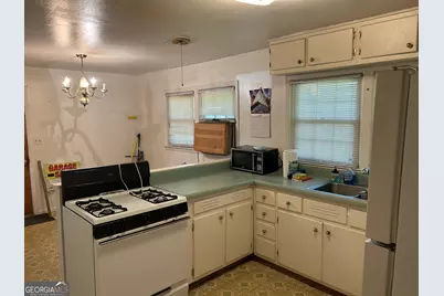 664 Bolton Road NW, Atlanta, GA 30331 - Photo 7