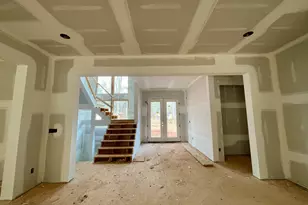 242 Carriage Ave, Jefferson, GA 30549 - Photo 3