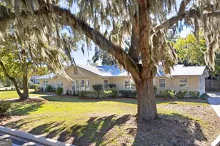 1425 Lanier Blvd, Brunswick, GA 31520 - Photo 1