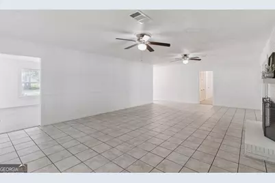 1425 Lanier Boulevard, Brunswick, GA 31520 - Photo 13