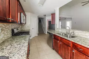 67 Kentucky Ave, Sharpsburg, GA 30277 - Photo 7