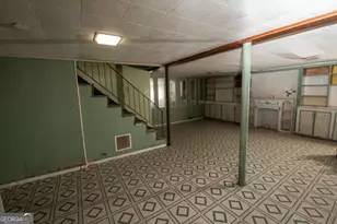 2032 Vining Cir, Macon, GA 31204 - Photo 39