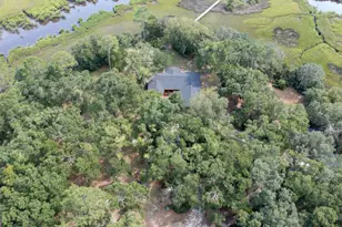 1924 Cedar Ct, Waverly, GA 31565 - Photo 17