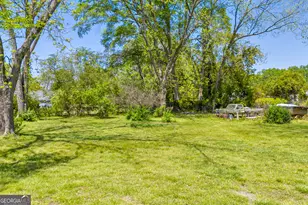 215 Fair St, Loganville, GA 30052 - Photo 19