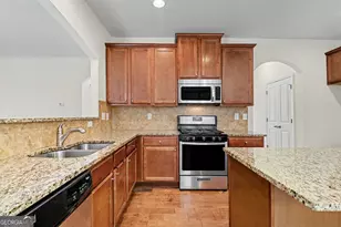4010 Village Estates Ct, Cumming, GA 30040 - Photo 5