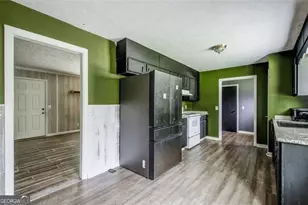 2193 Kings Forest Dr SE, Conyers, GA 30013 - Photo 7