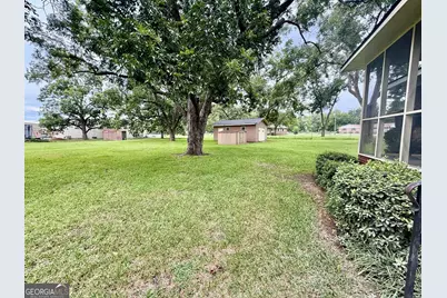 5741 Lawrence Court, Macon, GA 31216 - Photo 19