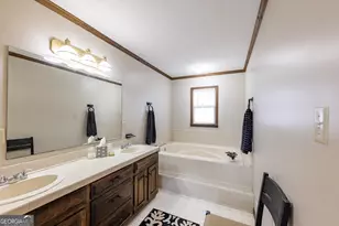 976 Windsweep Farm Rd, Thomaston, GA 30286 - Photo 17