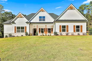 766 Wisteria Ln, Williamson, GA 30292 - Photo 1