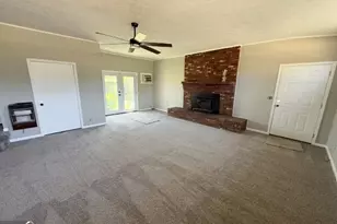 727 Old Nunez Rd, Swainsboro, GA 30401 - Photo 3