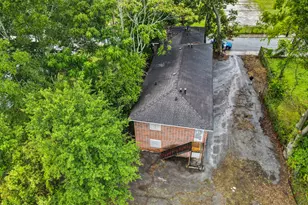 651 James P Brawley Dr NW, Atlanta, GA 30318 - Photo 3