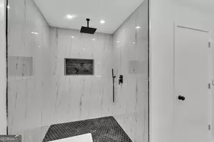 388 Sargent Dr SE, Atlanta, GA 30315 - Photo 9