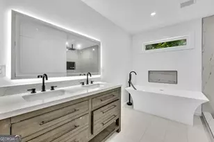 388 Sargent Dr SE, Atlanta, GA 30315 - Photo 11