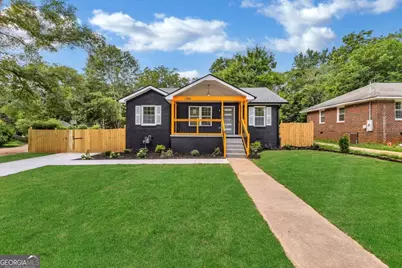 388 Sargent Drive SE, Atlanta, GA 30315 - Photo 1