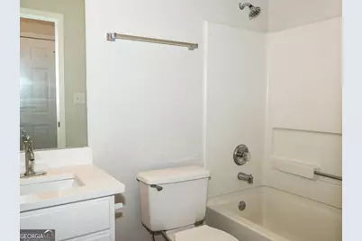 1860 Pinehurst View Drive, Grayson, GA 30017 - Photo 13