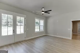 125 Rains Rd, Jefferson, GA 30549 - Photo 7