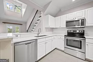 1850 Cotillion Dr, Atlanta, GA 30338 - Photo 3