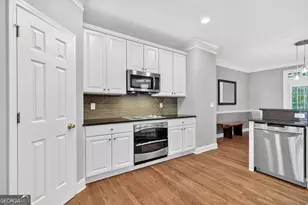 4045 Ivey Gate, Atlanta, GA 30341 - Photo 9