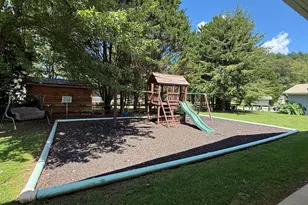 4225 River Bank Run, Hiawassee, GA 30546 - Photo 33