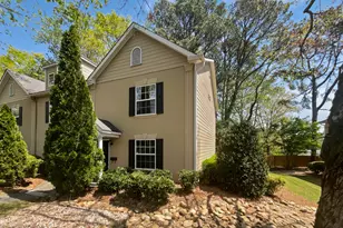 806 Brighton Point, Atlanta, GA 30328 - Photo 9