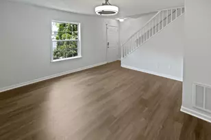 806 Brighton Point, Atlanta, GA 30328 - Photo 3