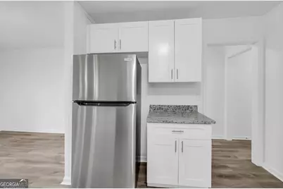 1586 Kings Road, Marietta, GA 30062 - Photo 15