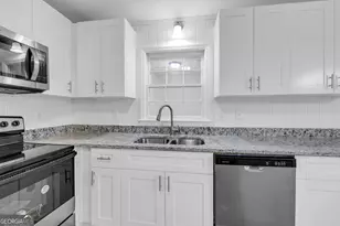 1586 Kings Rd, Marietta, GA 30062 - Photo 13