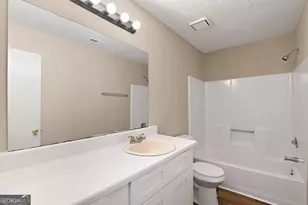 660 Kilkenny Cir, Lithonia, GA 30058 - Photo 19