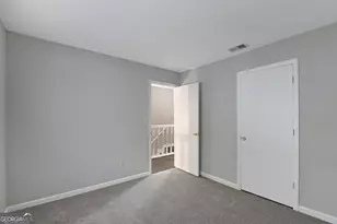 660 Kilkenny Cir, Lithonia, GA 30058 - Photo 17