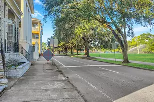 808 Drayton St, Savannah, GA 31401 - Photo 11
