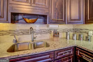 200 Brookview Dr, McDonough, GA 30252 - Photo 17