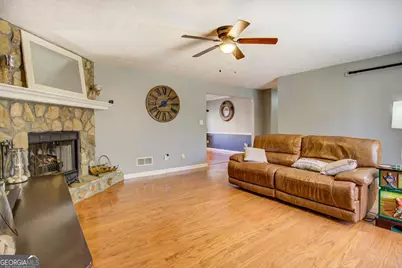 200 Brookview Drive, McDonough, GA 30252 - Photo 11