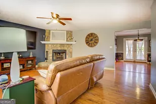 200 Brookview Dr, McDonough, GA 30252 - Photo 9