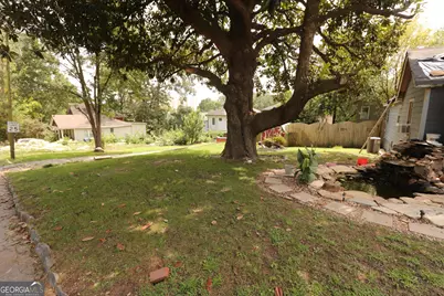 1194 Warfield Street NW, Atlanta, GA 30318 - Photo 3