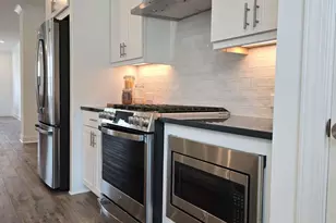 825 Green Sapling Trail E, Suwanee, GA 30024 - Photo 5