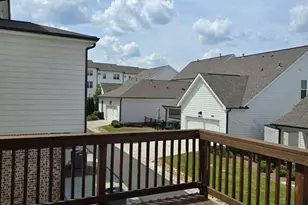 825 Green Sapling Trail E, Suwanee, GA 30024 - Photo 15