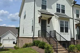 825 Green Sapling Trail E, Suwanee, GA 30024 - Photo 37