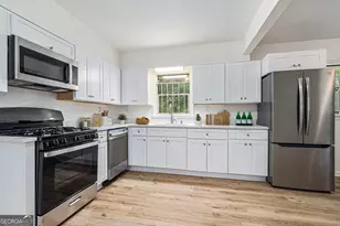 2025 East Dr, Decatur, GA 30032 - Photo 9