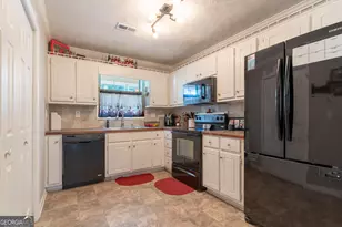 115 Woodland Ridge Cir, Covington, GA 30016 - Photo 7