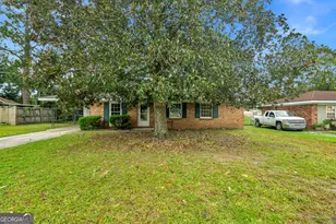 612 Olive St, Hinesville, GA 31313 - Photo 3