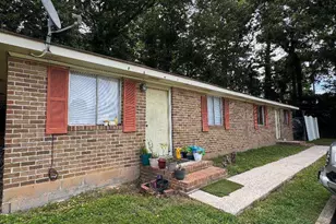 912 W Crawford St, Dalton, GA 30720 - Photo 1