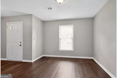 937 Fox Valley Court, Stone Mountain, GA 30088 - Photo 3