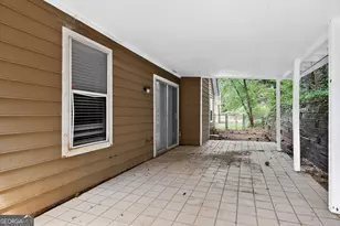 937 Fox Valley Ct, Stone Mountain, GA 30088 - Photo 15