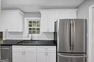 470 Pineland Rd, Mableton, GA 30126 - Photo 15