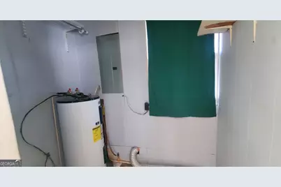 240 Lakewood Drive, Swainsboro, GA 30401 - Photo 57