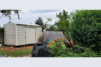 240 Lakewood Drive, Swainsboro, GA 30401 - Photo 17