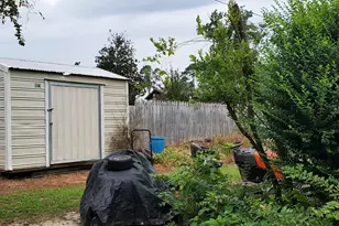 240 Lakewood Dr, Swainsboro, GA 30401 - Photo 17