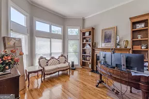 310 SW Hidden Oak Ct SW, Atlanta, GA 30331 - Photo 9