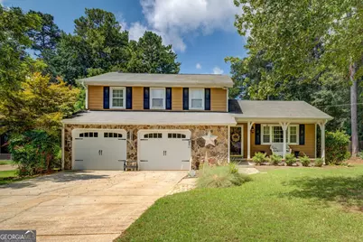 180 Cowan Drive, Stockbridge, GA 30281 - Photo 1