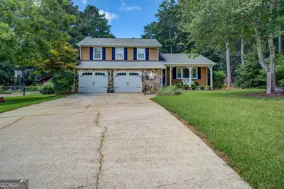 180 Cowan Drive, Stockbridge, GA 30281 - Photo 3